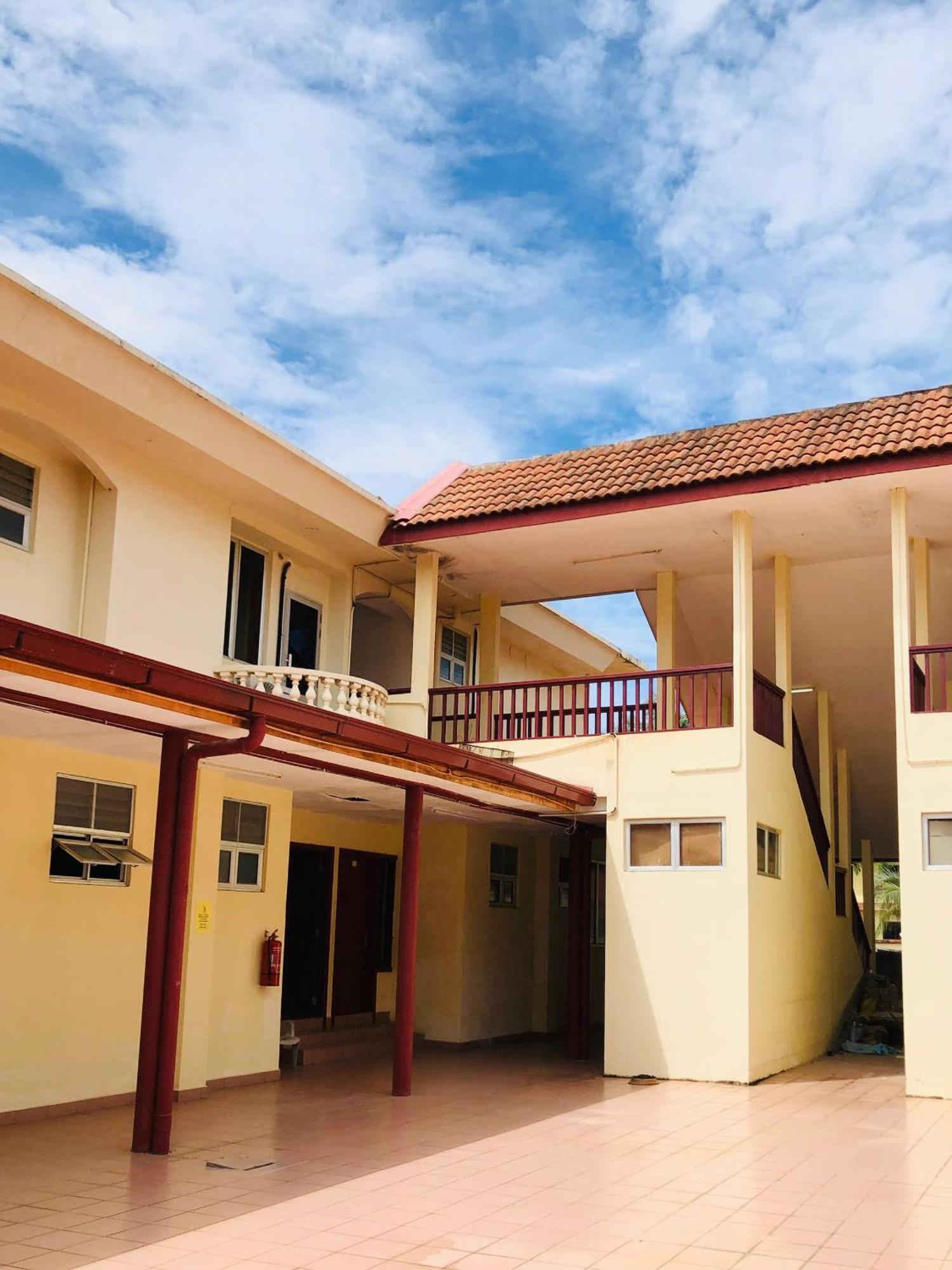 Intan Beach Resort Kuala Terengganu Eksteriør billede