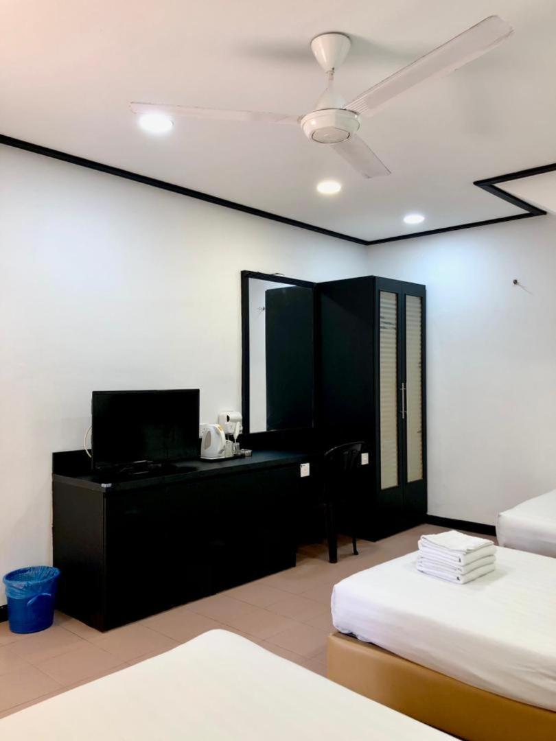 Intan Beach Resort Kuala Terengganu Eksteriør billede